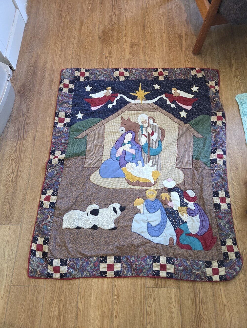 Handmade Nativity Scene Christmas Quilt Wall Hanging Applique Lap Throw 54x45